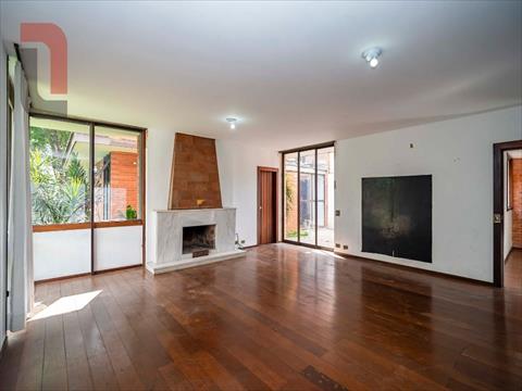 Casa Residencial para locacao no Alto da Rua XV em Curitiba com 500m² por R$ 12.000,00