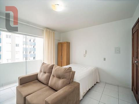 Stúdio para locacao no Centro em Curitiba com 32m² por R$ 1.500,00