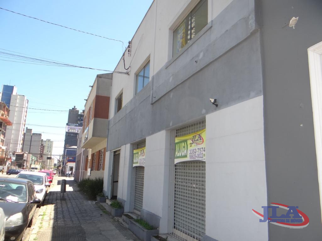 Loja para locacao no Centro em Curitiba com 100m² por R$ 2.500,00