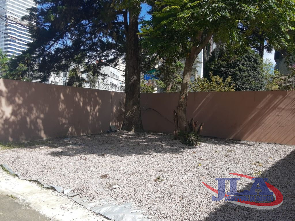 Casa Residencial para locacao no Bigorrilho em Curitiba com 0,00m² por R$ 5.500,00