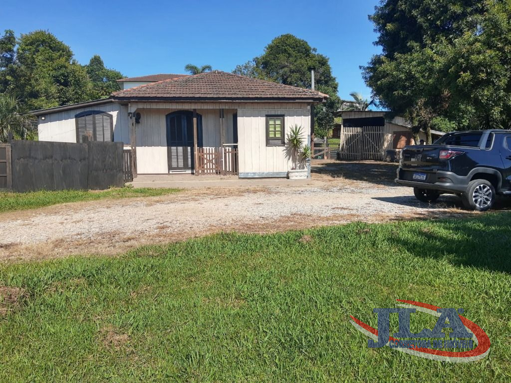 Casa Comercial para locacao no Colonia Santa Gabriela em Almirante Tamandaré com 0,00m² por R$ 2.500,00