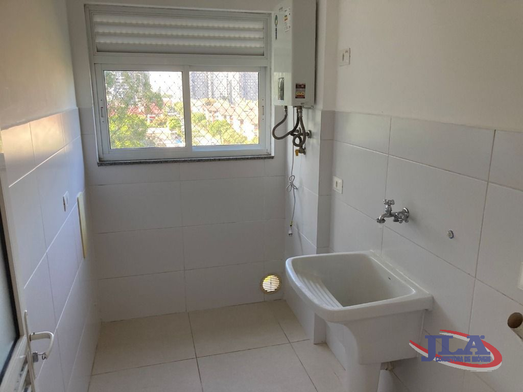 Apartamento para locacao no Boa Vista em Curitiba com 74,00m² por R$ 2.200,00