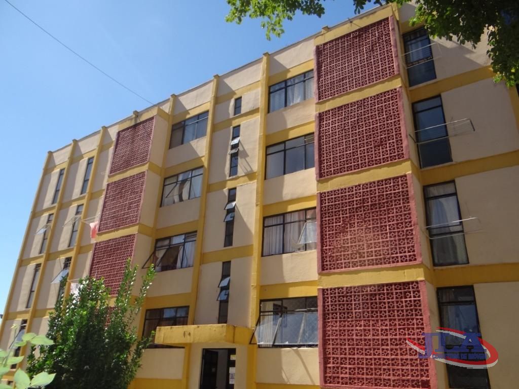Apartamento para locacao no Barreirinha em Curitiba com 50m² por R$ 900,00
