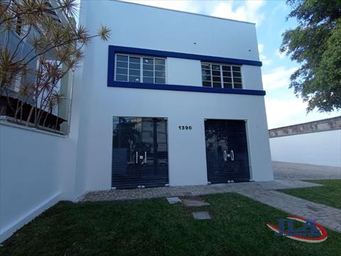 Loja para locacao no Cabral em Curitiba com 100m² por R$ 7.500,00