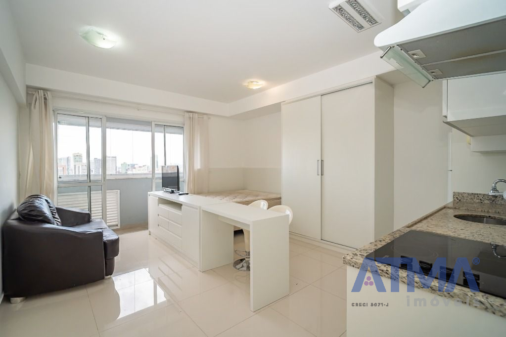 Apartamento para locacao no Centro em Curitiba com 0,00m² por R$ 2.200,00