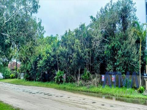 Terreno / Lote para venda no Shangri-lá em Pontal do Paraná com 0m² por R$ 1.180.000,00