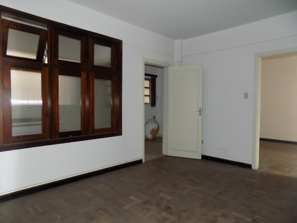 Imovel Comercial para locacao no Centro em Curitiba com 110,00m² por R$ 1.700,00