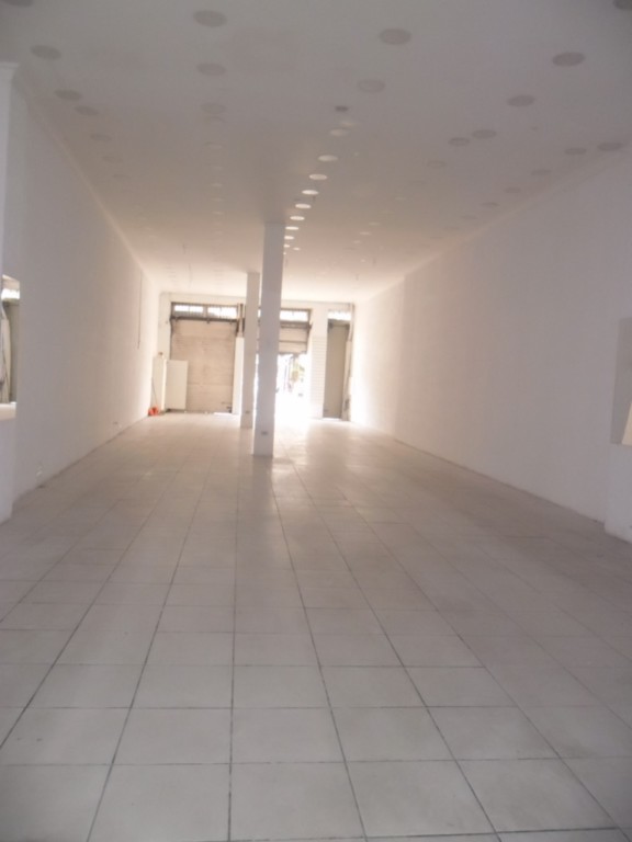 Loja para locacao no Centro em Curitiba com 212,75m² por R$ 7.000,00