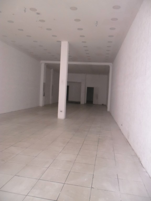 Loja para locacao no Centro em Curitiba com 212,75m² por R$ 7.000,00