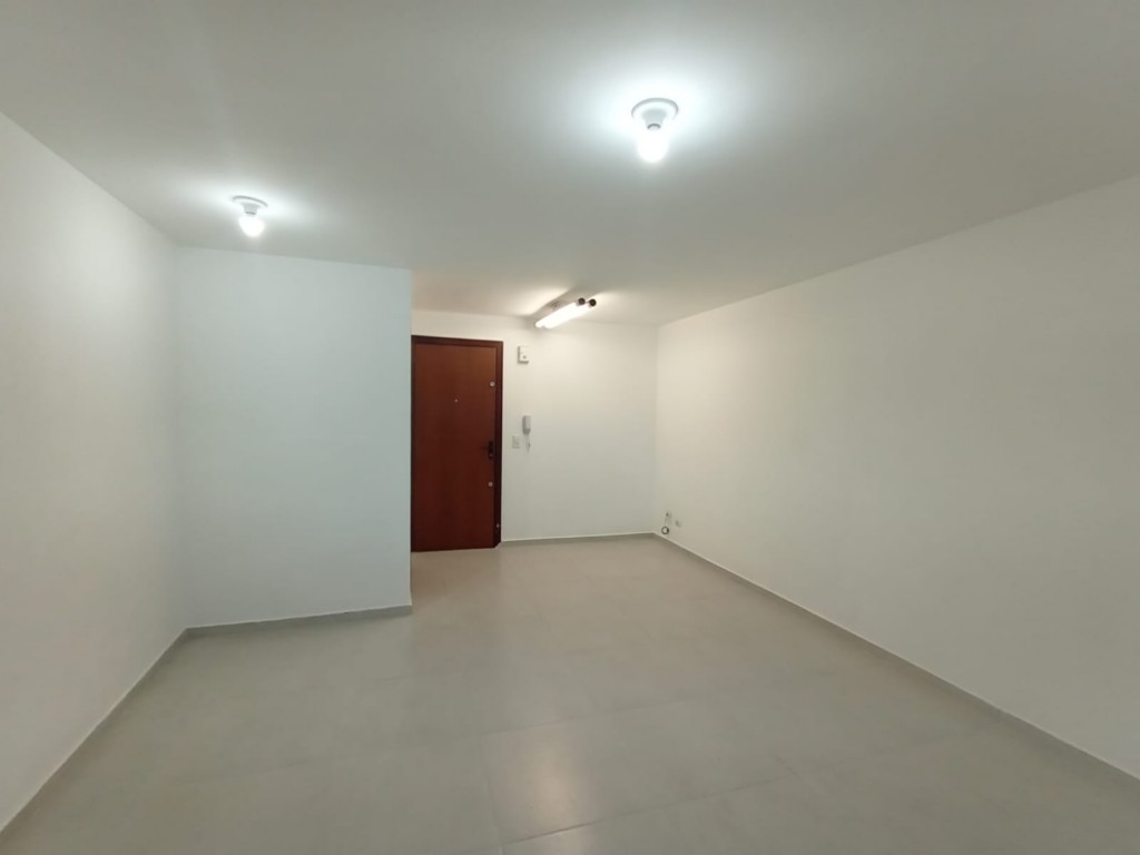 Imovel Comercial para locacao no Ecoville em Curitiba com 40,00m² por R$ 1.500,00