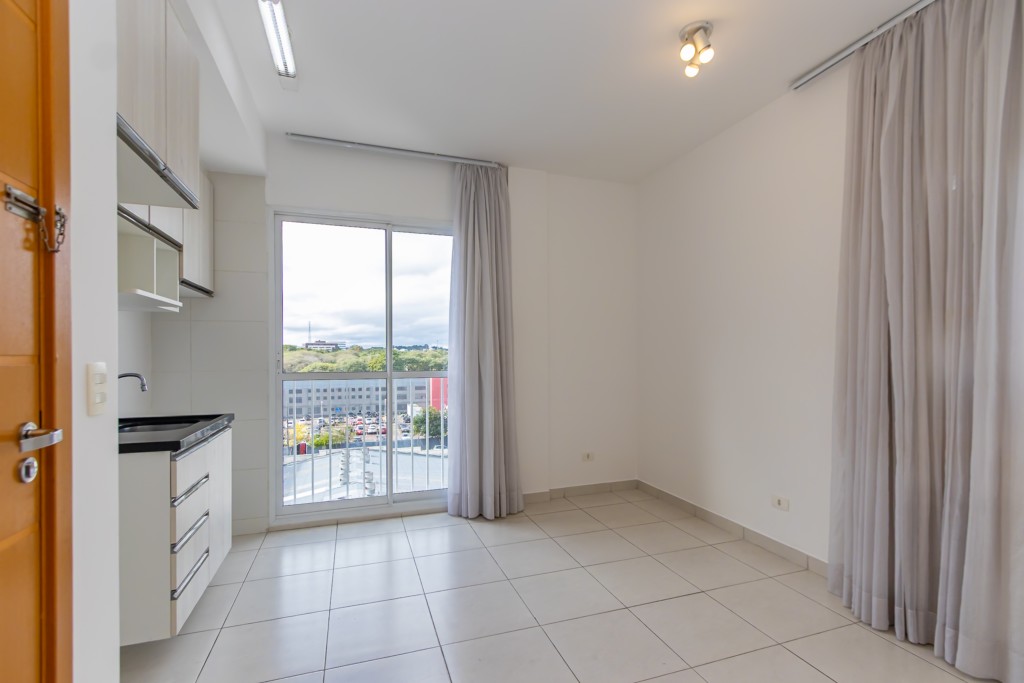 Apartamento para locacao no Prado Velho em Curitiba com 41,23m² por R$ 1.480,00