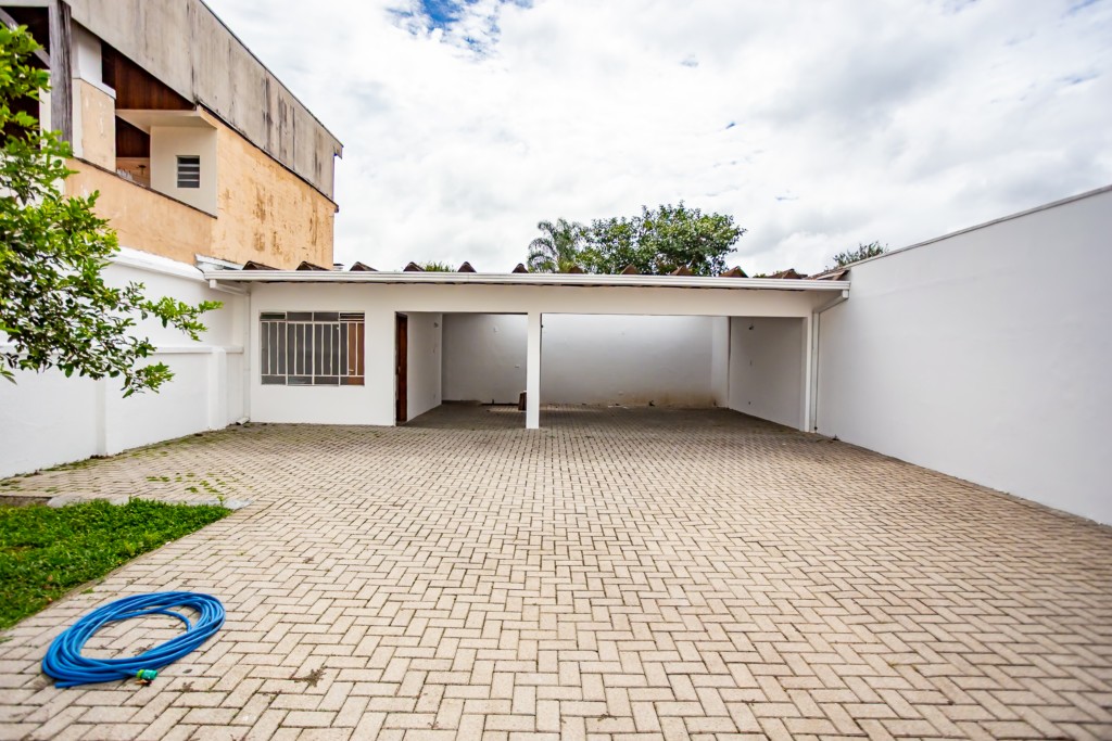 Loja para locacao no Rebouças em Curitiba com 260,00m² por R$ 10.500,00