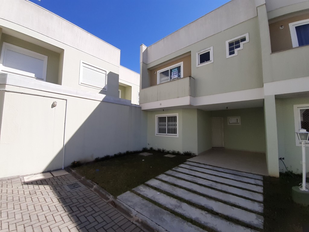 Sobrado para locacao no Uberaba em Curitiba com 130,00m² por R$ 3.500,00