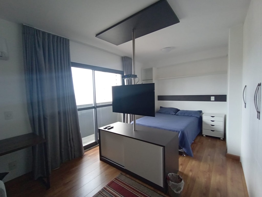 Apartamento para locacao no Centro em Curitiba com 59,10m² por R$ 2.700,00