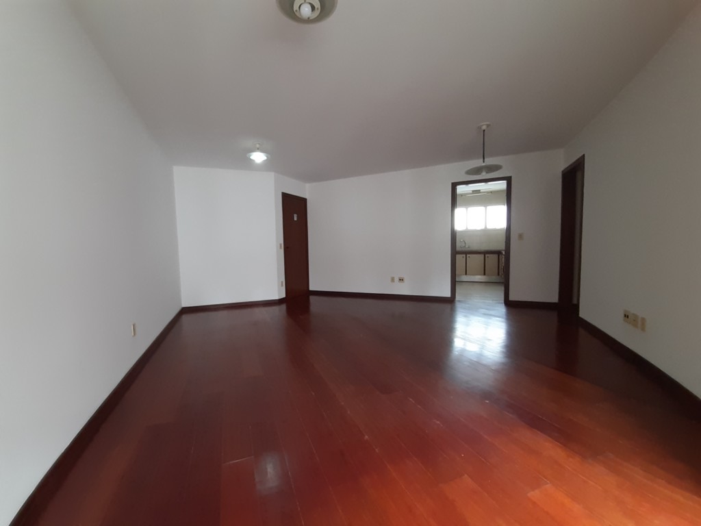 Apartamento para locacao no Bigorrilho em Curitiba com 159,49m² por R$ 3.500,00