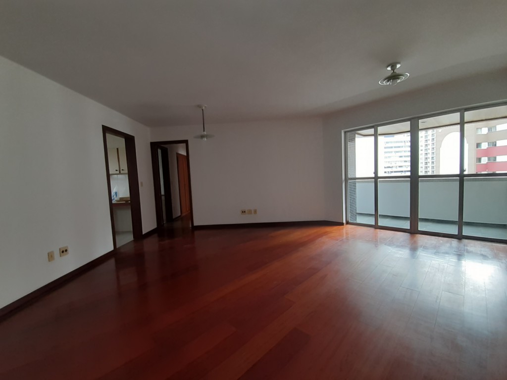 Apartamento para locacao no Bigorrilho em Curitiba com 159,49m² por R$ 3.500,00