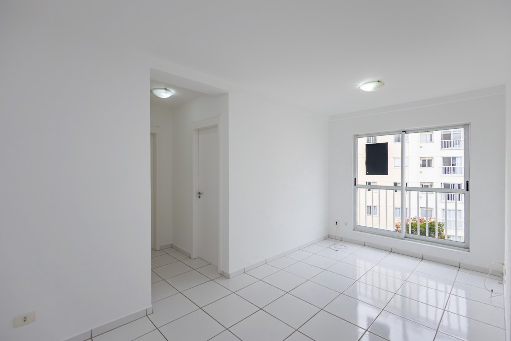 Apartamento para locacao no Ecoville em Curitiba com 85,10m² por R$ 2.400,00