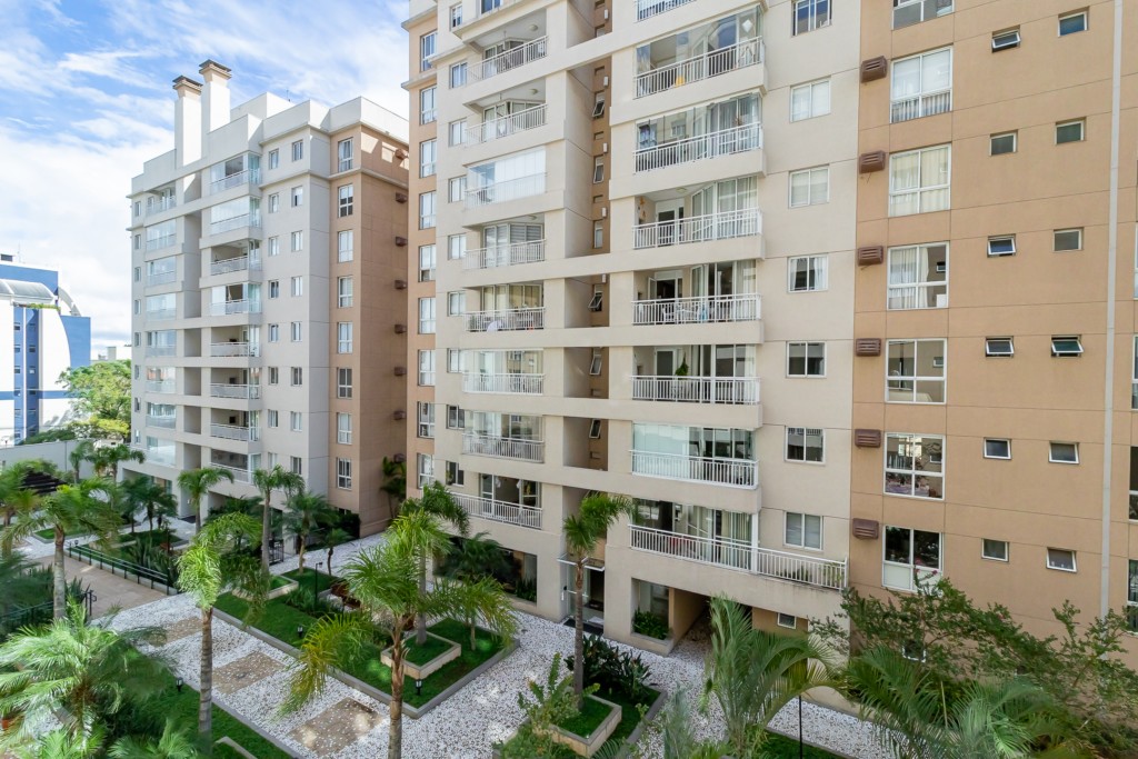 Apartamento para locacao no Rebouças em Curitiba com 112,00m² por R$ 3.200,00