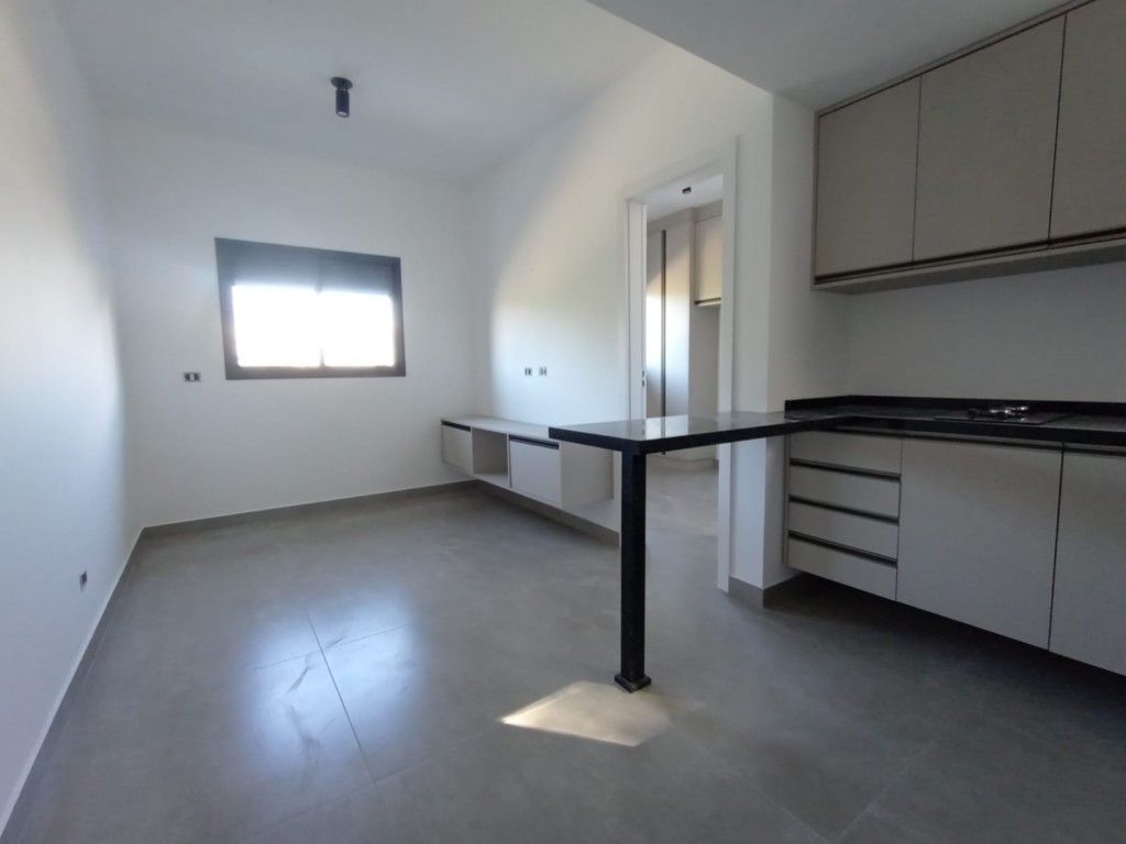 Apartamento para locacao no Portao em Curitiba com 29,77m² por R$ 1.600,00