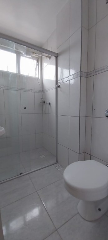 Apartamento para locacao no Centro em Curitiba com 85,00m² por R$ 1.600,00