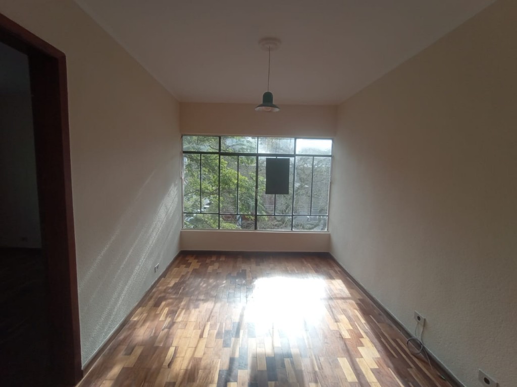 Apartamento para locacao no Alto da Gloria em Curitiba com 49,00m² por R$ 1.500,00