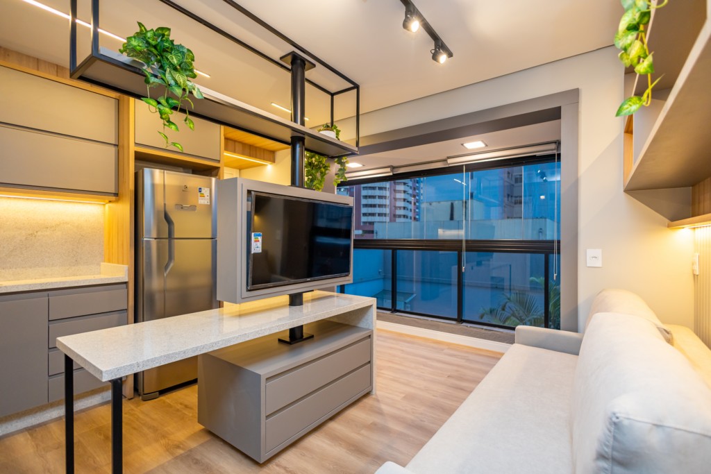 Apartamento para locacao no Bigorrilho em Curitiba com 56,31m² por R$ 3.300,00