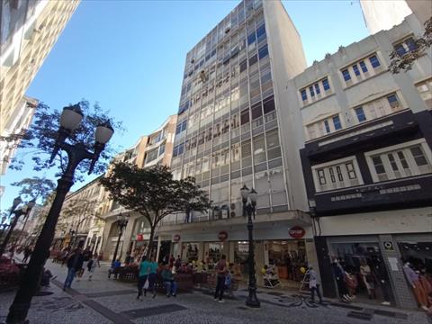 Imovel Comercial para locacao no Centro em Curitiba com 105,90m² por R$ 2.300,00