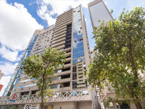 Apartamento para locacao no Centro em Curitiba com 43,00m² por R$ 1.600,00