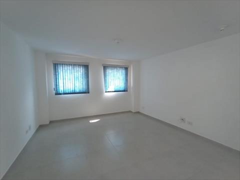 Imovel Comercial para locacao no Ecoville em Curitiba com 40,00m² por R$ 1.500,00
