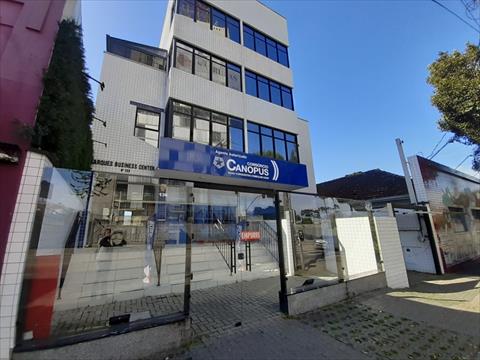 Imovel Comercial para locacao no Sao Francisco em Curitiba com 89,60m² por R$ 1.700,00