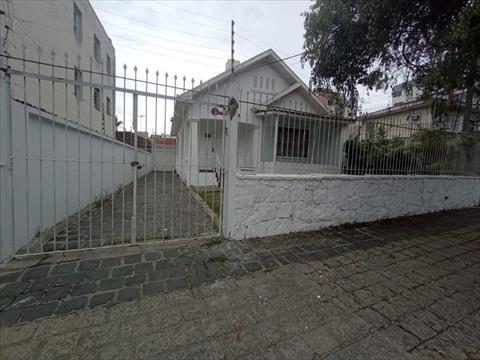Casa para locacao no Alto da Rua XV em Curitiba com 194,00m² por R$ 5.900,00