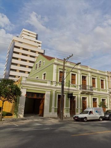 Apartamento para locacao no Centro em Curitiba com 38,20m² por R$ 1.900,00