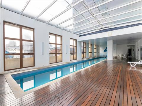 Apartamento para locacao no Centro em Curitiba com 49,74m² por R$ 2.200,00