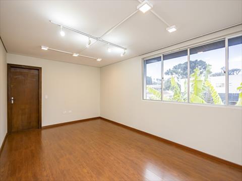 Imóveis Comerciais para locacao no Bigorrilho em Curitiba com 120m² por R$ 3.200,00