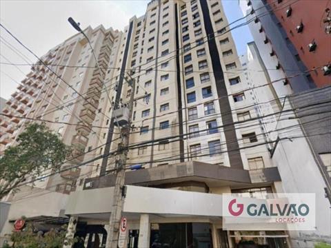 Apartamento para locacao no Centro em Curitiba com 42m² por R$ 1.800,00
