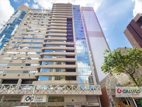 Apartamento para locacao no Centro em Curitiba com 42m² por R$ 1.900,00