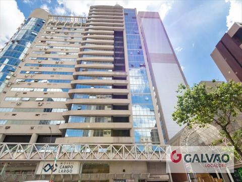 Studio para locacao no Centro em Curitiba com 42m² por R$ 1.600,00