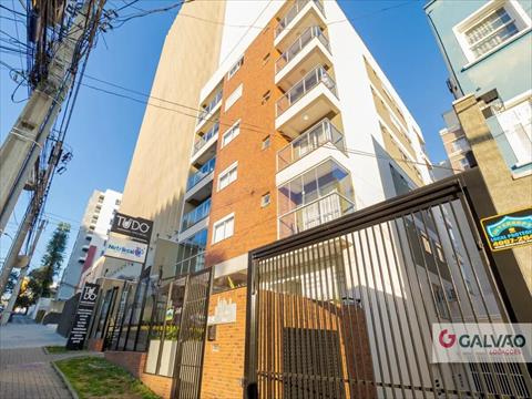 Studio para locacao no Centro em Curitiba com 37m² por R$ 1.700,00