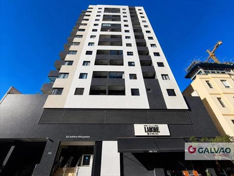 Apartamento para locacao no Centro em Curitiba com 31m² por R$ 1.800,00