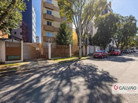 Apartamento para locacao no Água Verde em Curitiba com 36m² por R$ 1.950,00