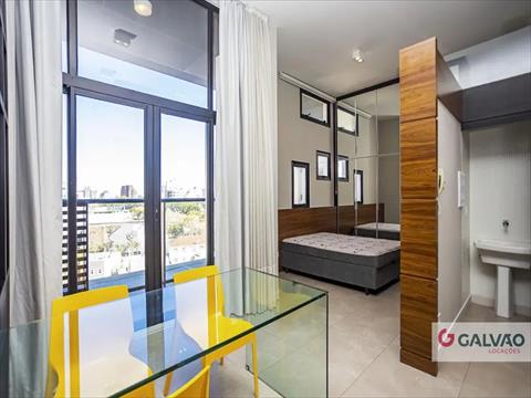Apartamento para locacao no Centro em Curitiba com 35m² por R$ 2.700,00