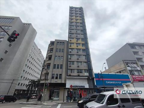 Apartamento para locacao no Centro em Curitiba com 43m² por R$ 1.900,00