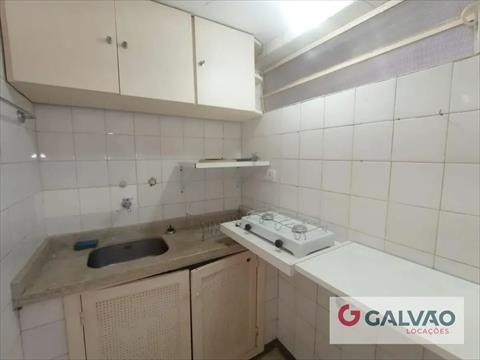 Apartamento para locacao no Centro em Curitiba com 38m² por R$ 1.100,00