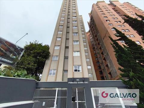 Studio para locacao no Bigorrilho em Curitiba com 29m² por R$ 1.300,00
