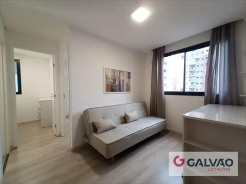 Apartamento para locacao no Centro em Curitiba com 34m² por R$ 2.500,00