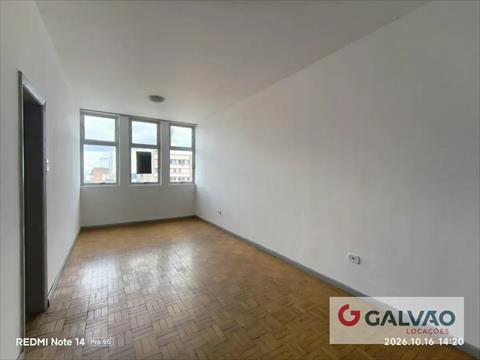 Loft para locacao no Centro em Curitiba com 33m² por R$ 1.200,00