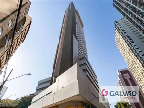 Apartamento para locacao no Centro em Curitiba com 34m² por R$ 1.900,00