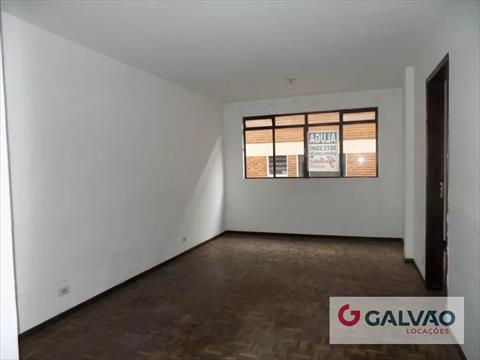 Apartamento para locacao no Bom Retiro em Curitiba com 75m² por R$ 1.800,00