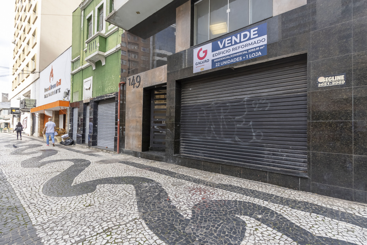 Prédio para venda no Centro em Curitiba com 2.093,91m² por R$ 6.950.000,00