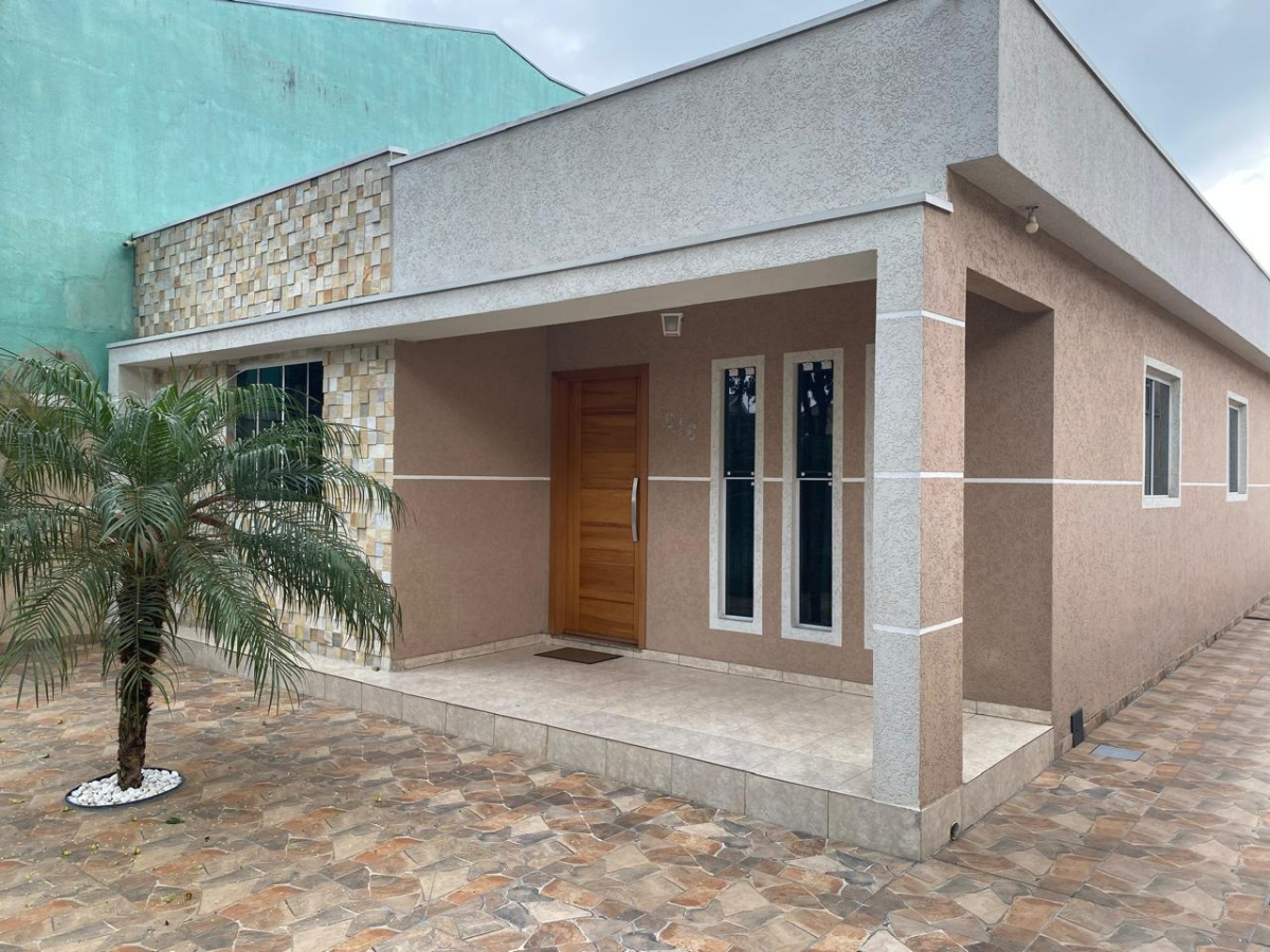 Casa Residencial para venda no Rebouças em Curitiba com 407,00m² por R$ 980.000,00